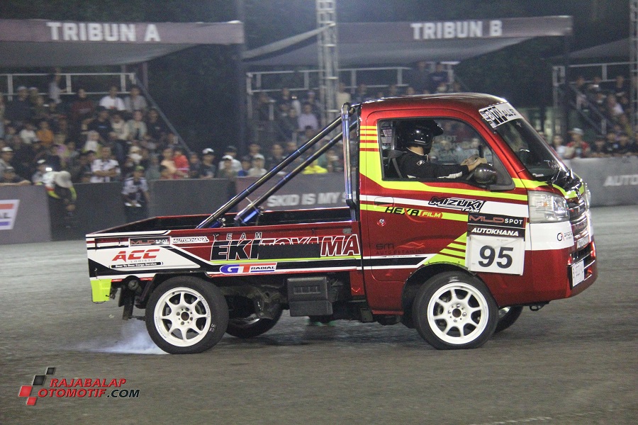 Anna Pletnevaning porno fotosuratlari