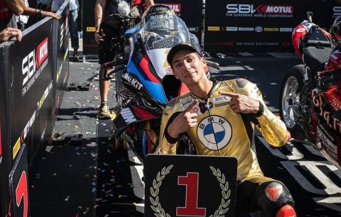 Jerez (Spanyol) Merayakan Toprak Razgatlioglu Juara WSBK 2024