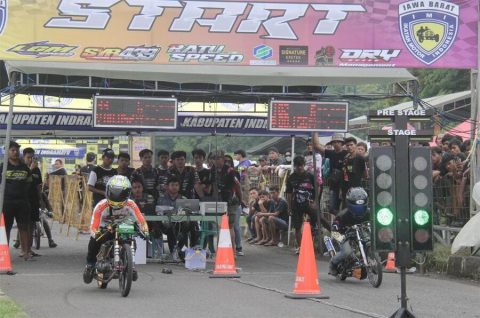 Funrace Drag Bike Pemula Rookie (Indramayu) Mantab Mengguncang Jabar