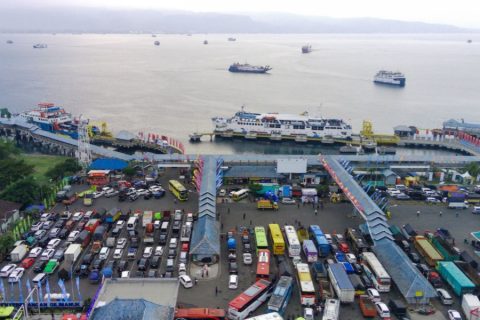 Persiapkan mudik Lebaran 2025 dengan aman! Baik ICE (Internal Combustion Engine) maupun EV (Electric Vehicle) perlu cek fisik.