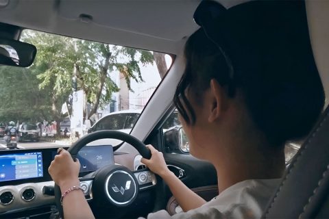 lebaran menggunakan mobil pribadi menjadi pilihan populer bagi banyak masyarakat.