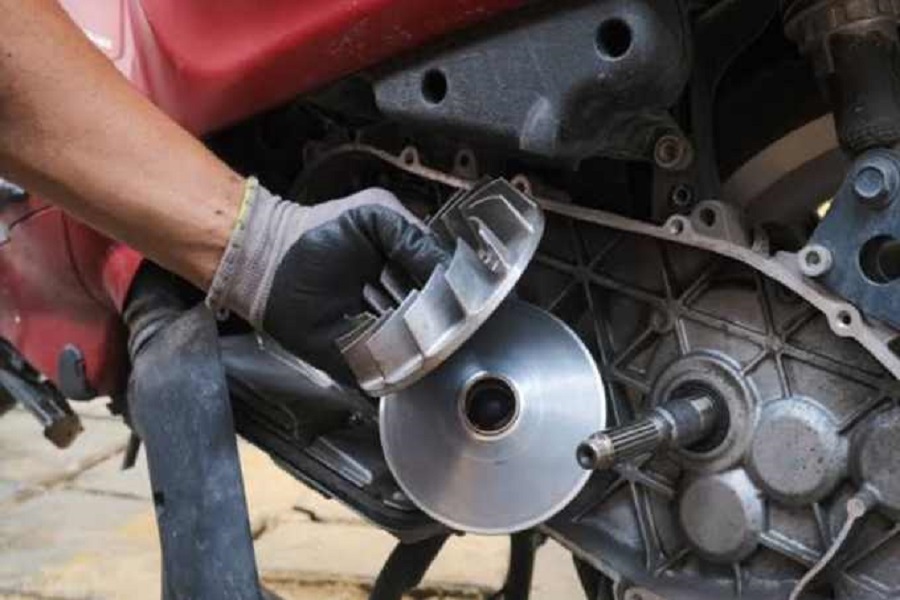 Waspada! Per CVT Racing Bisa Bikin CVT Motor Matic Dengung dan Pulley Cepat Rusak