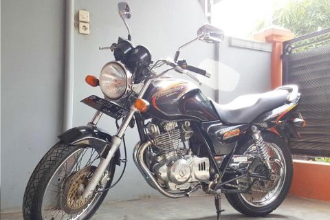 Mengenal Suzuki GSX 250 Thunder: Motor 250 cc Pertama Suzuki di Indonesia dengan Harga Terjangkau