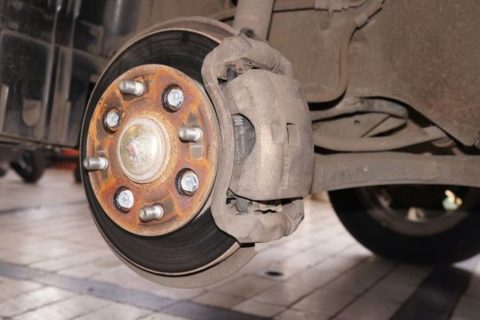 Rem Mobil Tidak Pakem? Ini Penyebab Utama dan Cara Mengatasinya