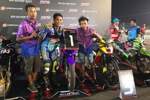Juni AS Menangi Kelas Ex Rider 116 Super Prix 2025 Surabaya