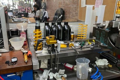 Cara Setel Suspensi Sendiri Sesuai Kebutuhan Berkendara