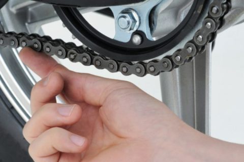 Rantai Motor Harus Disetel Setiap Berapa Kilometer? Ini Panduan dan Tips Perawatannya