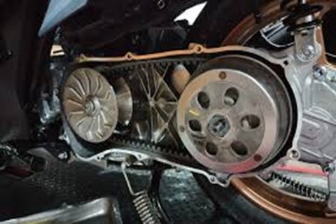 Motor Matic Tiba-Tiba Bersuara Kasar? Bukan Rantai Keteng, Ini Biang Kerok Sebenarnya!