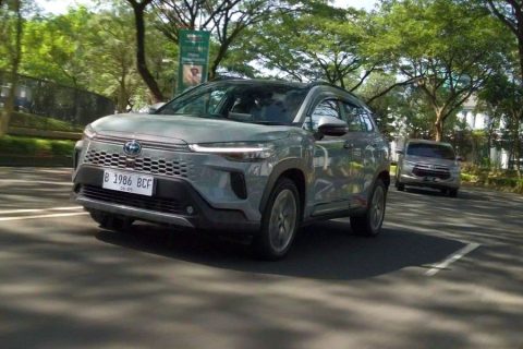 Jangan Sampai Salah! Ini Kesalahan Sepele yang Bisa Bikin Baterai Mobil Hybrid Cepat Rusak