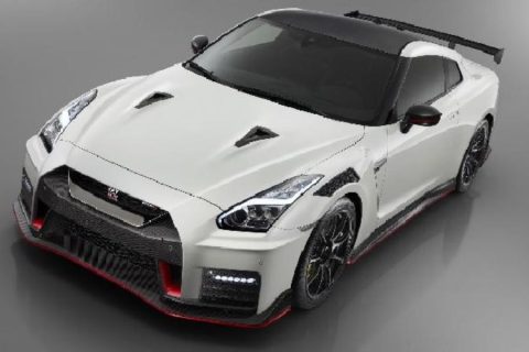 Spesifikasi Nissan GT-R: Mesin VR38DETT, Tenaga Buas hingga 549 PS dan Teknologi Canggih