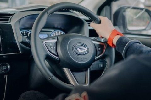 Waspada! Ini Alasan Mengapa Setir Mobil Harus Selalu Lurus Saat Parkir