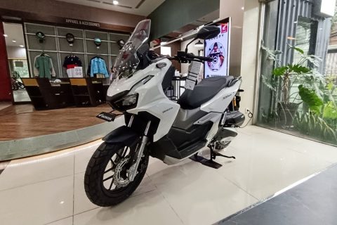 Honda ADV160 Terbaru Resmi Rilis, Model Lama Dapat Diskon Gila-gilaan hingga Rp 1,7 Juta! Siapa Cepat Dia Dapat