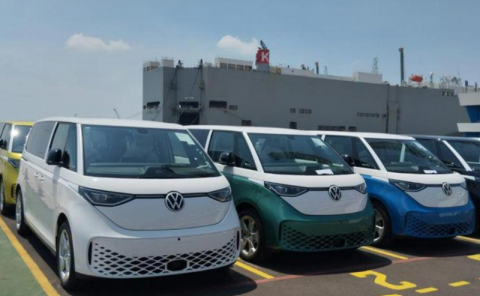 Reinkarnasi VW Kombi! VW ID. Buzz Tampil Futuristik tapi Tetap Bikin Nostalgia