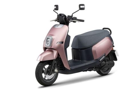 Yamaha Resmi Rilis Skutik Listrik CUXiE, Bisa Tempuh 83 Km Sekali Isi Baterai!