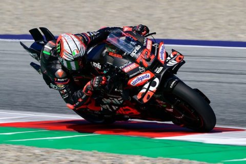 Kejutan di Jepang! Bezzecchi Pimpin Latihan MotoGP, Alex Márquez Terpaksa ke Q1