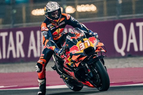 Pedro Acosta “Geram”! Desak MotoGP Australia Tetap Balapan Hari Minggu, Apa yang Sebenarnya Terjadi?