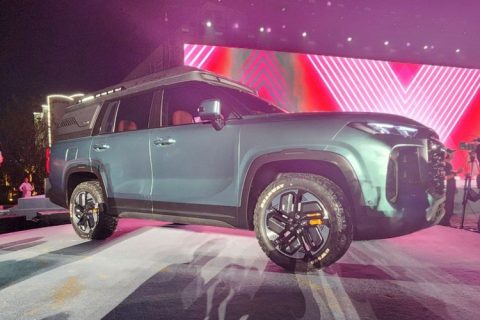 Chery T1TP Bikin Geger! SUV 7-Kursi Ini Bisa Berubah Jadi Pikap dalam Sekejap!