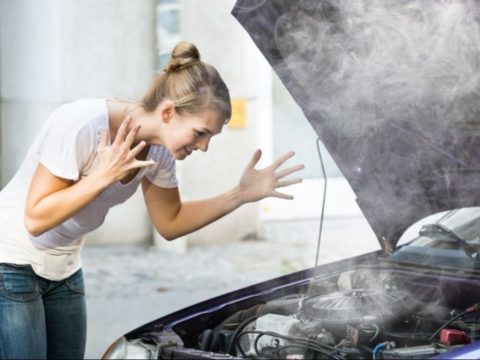 Jangan Sampai Transmisi Jebol! Ini 5 Penyebab Utama Overheating pada Mobil Matik yang Sering Diabaikan