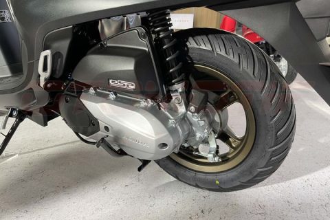 Musim Hujan? Jangan Abaikan Sokbreker, Kunci Keselamatan dan Performa Motor