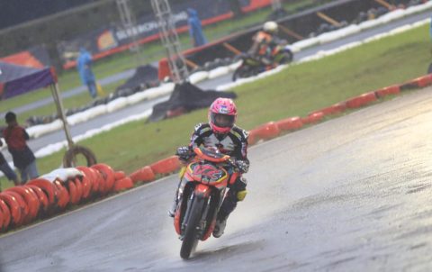 Aditya Fauzi Kuasai QTT MP2 Expert, Persaingan Ketat di Lintasan Boyolali