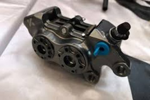 KYTA hadirkan kaliper rem motor murah mulai Rp 400 ribuan. Tersedia model 2 piston hingga 4 piston, cocok untuk harian dan modifikasi.