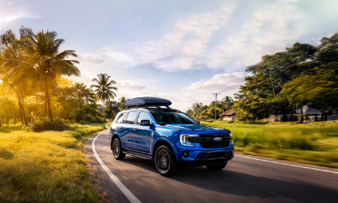 Next-Gen Ford Everest hadir dengan navigasi pintar untuk mudik Lebaran 2026. Solusi canggih untuk perjalanan aman dan nyaman.