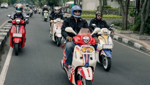 Yamaha Grand Filano Hybrid tampil stylish dan bertenaga. Uji coba di jalur pegunungan Garut tunjukkan skutik kalcer ini tangguh, hemat BBM, dan nyaman untuk anak muda.