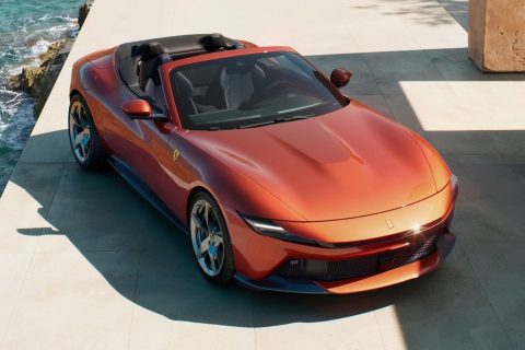 Ferrari Amalfi Spider resmi diluncurkan dengan mesin V8 bertenaga 631 HP. Simak desain, performa, dan teknologi mobil konvertibel terbaru dari Ferrari.