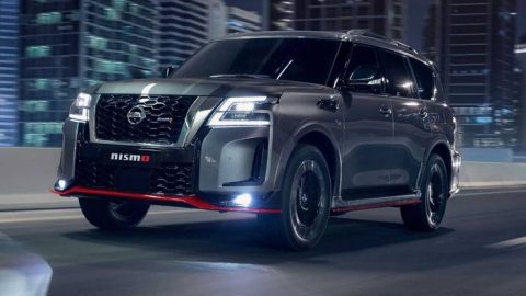 Nissan Patrol NISMO resmi jadi kendaraan FRO di Super GT. SUV bertenaga ini siap menangani situasi darurat di lintasan balap.