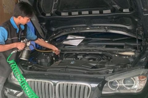 Mesin ngelitik akibat BBM bisa menyebabkan kerusakan serius. Kenali penyebab, dampak, dan cara mencegahnya agar mesin tetap awet.