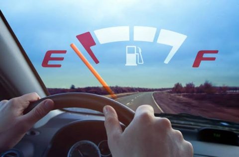 Banyak mobil boros BBM bukan karena mesin rusak, tetapi karena kebiasaan dan perawatan yang sering diabaikan. Simak penyebab utama dan cara menghemat bahan bakar secara efektif.