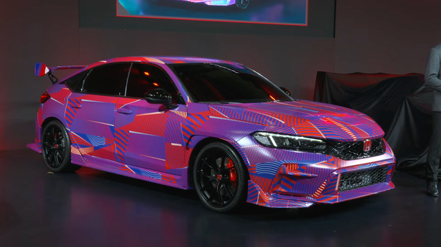 Honda tengah mengembangkan Civic Type R HRC yang dikabarkan meluncur kurang dari 100 hari lagi. Mobil sport ini diprediksi hadir dengan performa lebih buas dan sentuhan balap khas HRC.