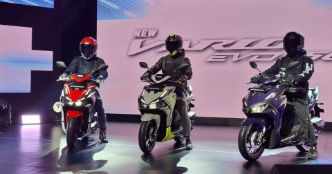 Honda Vario Evo 160 dikabarkan mulai dikirim pada Juli 2026 dengan target penjualan tahunan yang menarik perhatian. Simak strategi Honda menghadapi persaingan skutik modern di Indonesia.