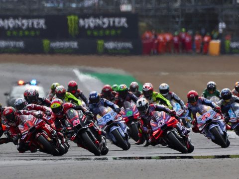 MotorLand Aragon dipastikan tetap menggelar MotoGP pada 2027. Tak hanya itu, sirkuit ikonik di Spanyol tersebut juga mendapat peran strategis sebagai sirkuit cadangan resmi MotoGP hingga 2031.
