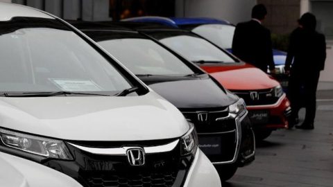 Honda melakukan recall terhadap sekitar 98 ribu unit kendaraan. Pemilik mobil diminta segera memeriksa status kendaraannya untuk memastikan keamanan dan performa tetap optimal.