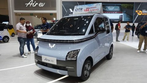 Wuling mengubah strategi bisnisnya dengan tidak lagi hanya mengandalkan harga murah dan fitur lengkap. Kini perusahaan fokus menghadirkan pengalaman kepemilikan kendaraan yang lebih menyeluruh bagi konsumen.