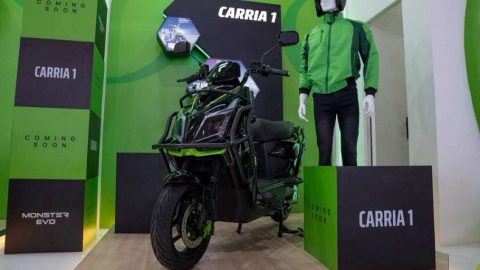 Ofero Carria 1 hadir dengan fitur unik yang dirancang untuk kebutuhan mobilitas harian. Motor ini disebut cocok untuk driver ojek online karena menawarkan efisiensi dan kenyamanan lebih dalam penggunaan harian.