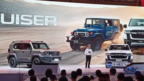 Toyota mengungkap tingginya minat konsumen terhadap Land Cruiser FJ. Banyaknya pemesan membuat proses rekapitulasi peminat masih berlangsung, menandakan antusiasme tinggi terhadap SUV tersebut.