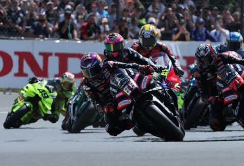 Persaingan MotoGP 2026 memasuki fase krusial. Selisih poin yang sangat tipis membuat balapan Sprint menjadi faktor utama dalam menentukan siapa yang akan memimpin klasemen dunia.